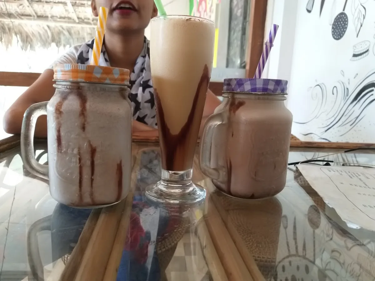 The 3C'S Cafe - photo 2
