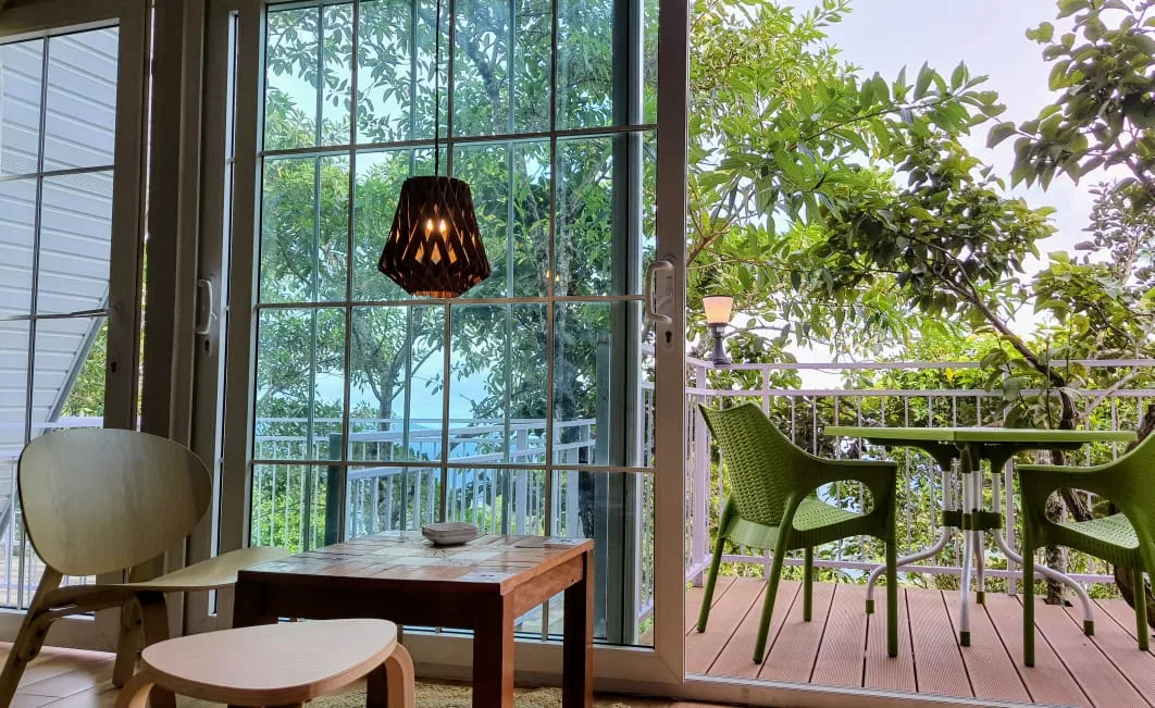 Gaby's Cafe and Resort, Imphal - Loktak Lake