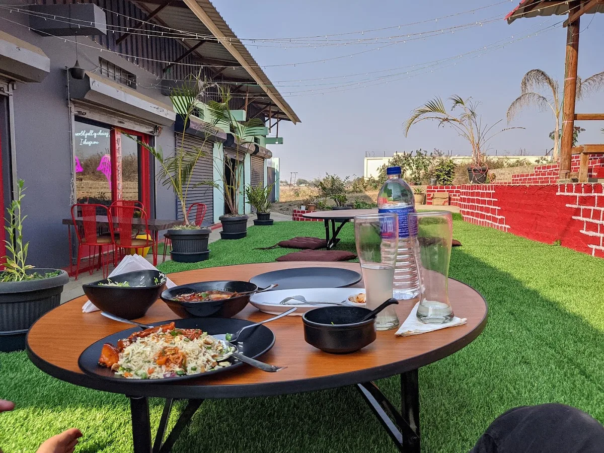 Hangout Restaurant - Loktak Lake