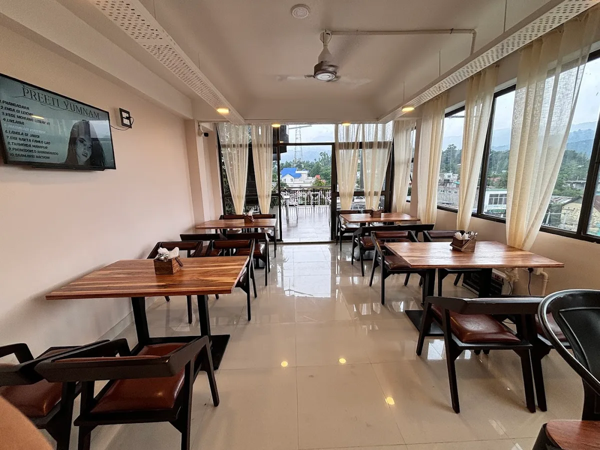 Jen Aura Restaurant - Loktak Lake