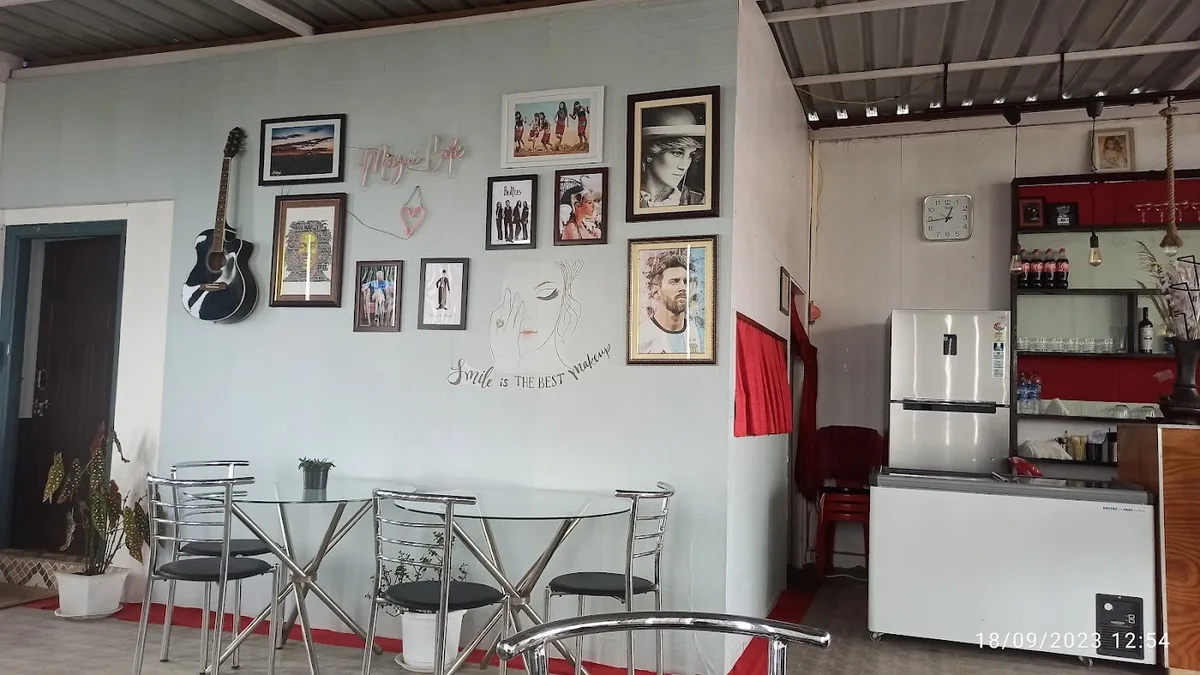 Mazui Cafe - photo 3