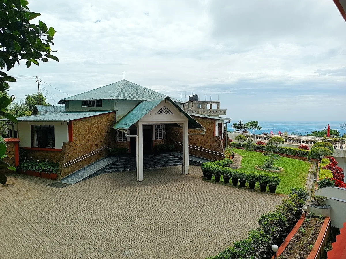 Cherrapunjee Holiday Resort - photo 3