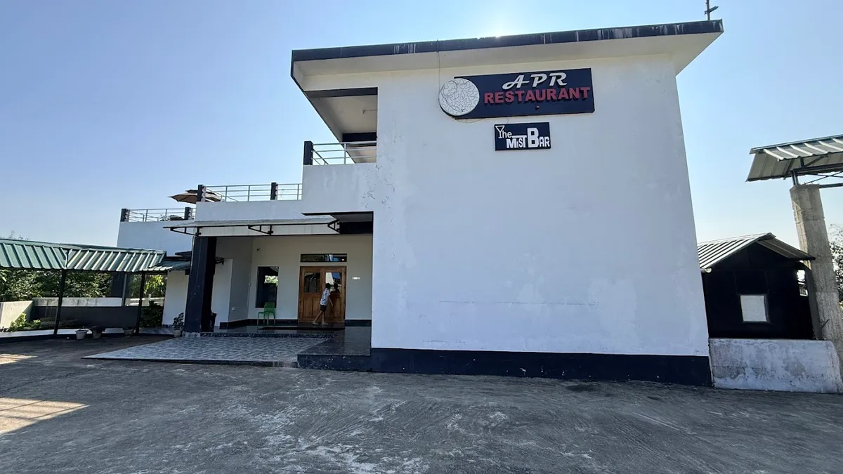APR Restaurant - Dawki