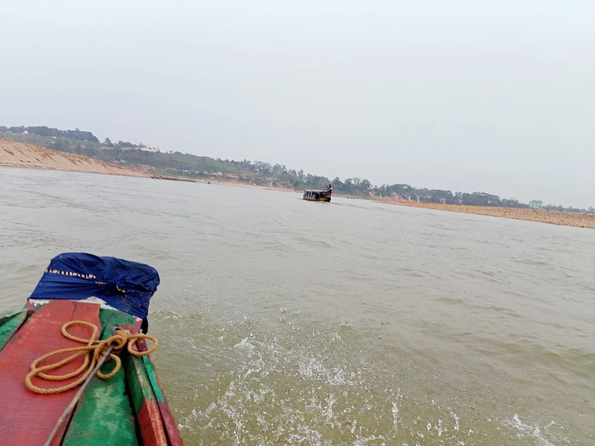Dawki river boating - photo 2