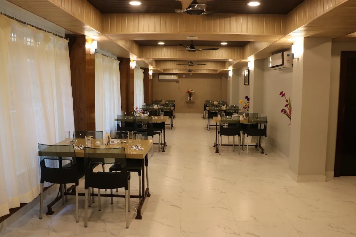 Mama's Kitchen & Restaurant - photo 3