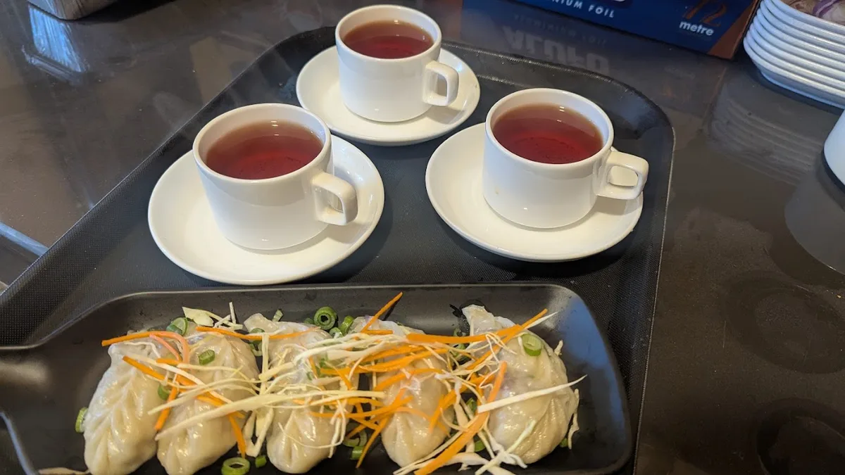 Ham's & Sam's Cuisine Restaurant - photo 2