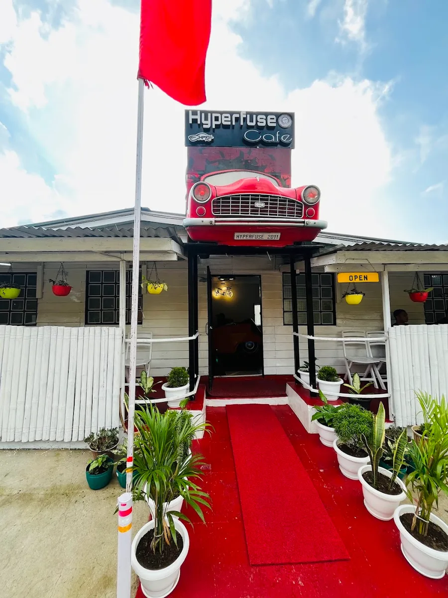 Hyperfuse Cafe - Jowai