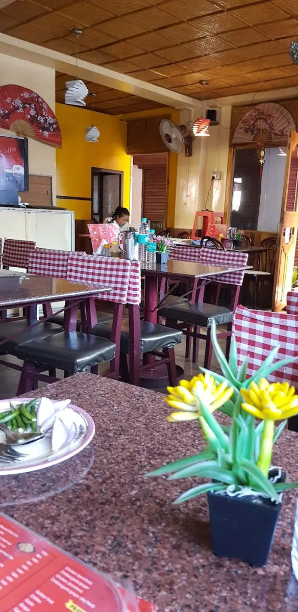 Sunrise Chinese Restaurant. - Jowai