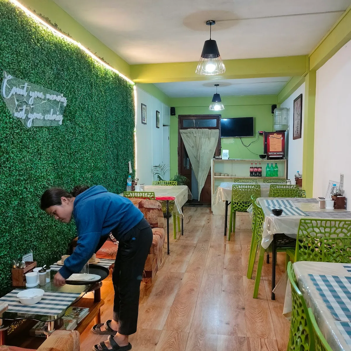 FIVE 26 CAFE - photo 3
