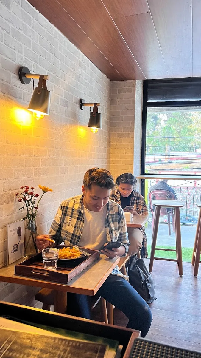 CLICK CAFE SHILLONG - Shillong
