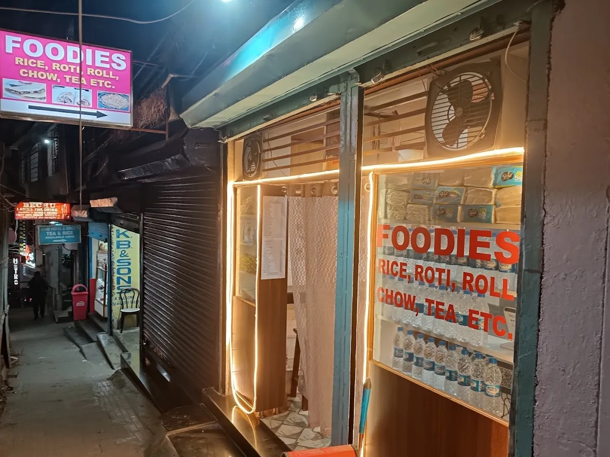Foodies Bengali, and Assamese food thalis - Shillong