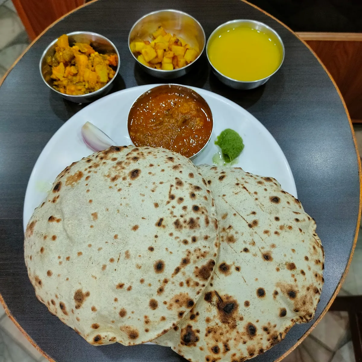 Foodies Bengali, and Assamese food thalis - photo 2