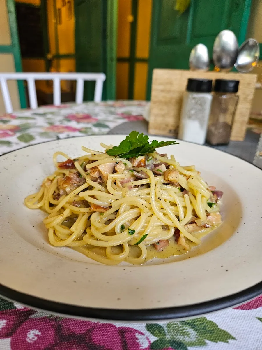 Secret Story Boutique Cafe - photo 2