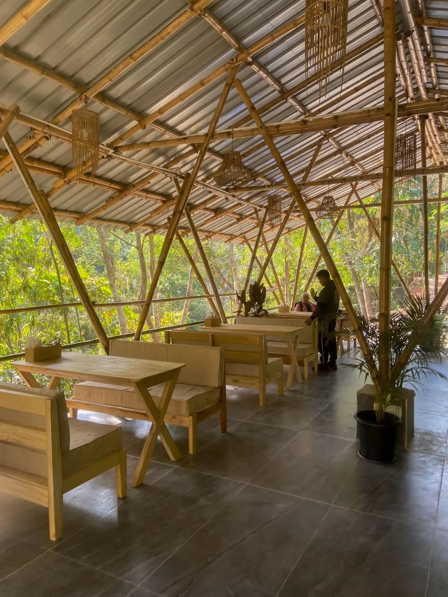 The River Stone Bistro & Homestay - Tura