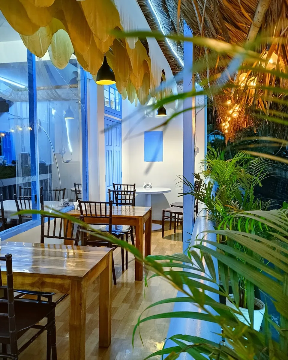 Aizawl Cafe and Restaurant - Aizawl