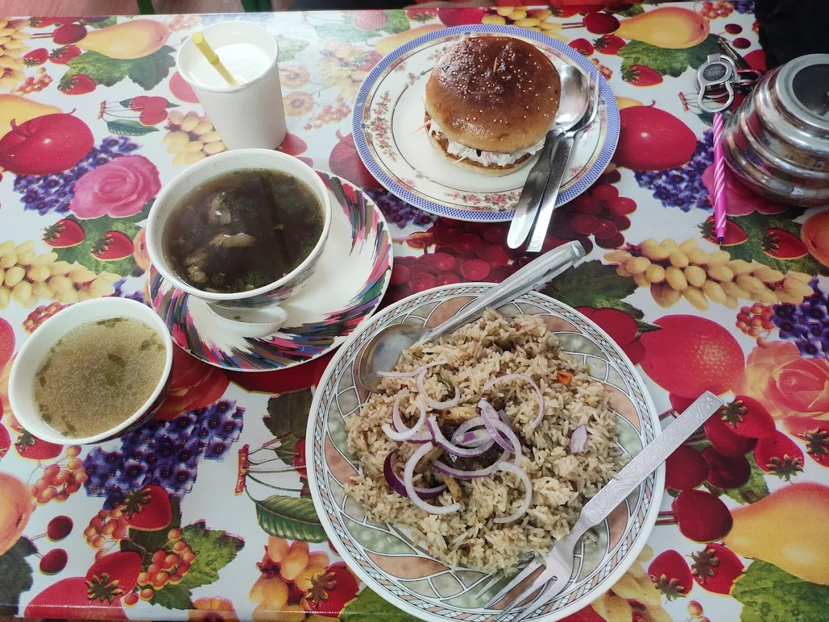 Chhakchhuak Restaurant - Aizawl