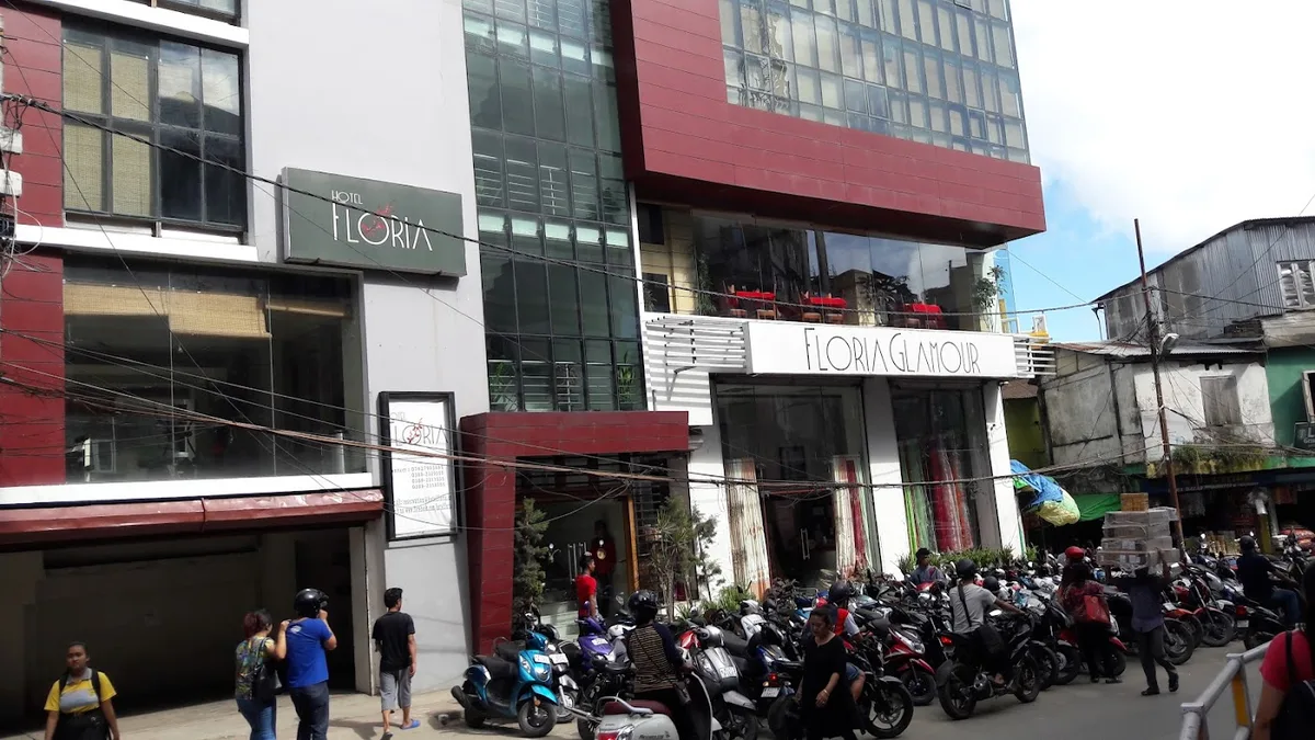 Zamzo Grill & Kitchen Restaurant (Hotel Floria) - Aizawl
