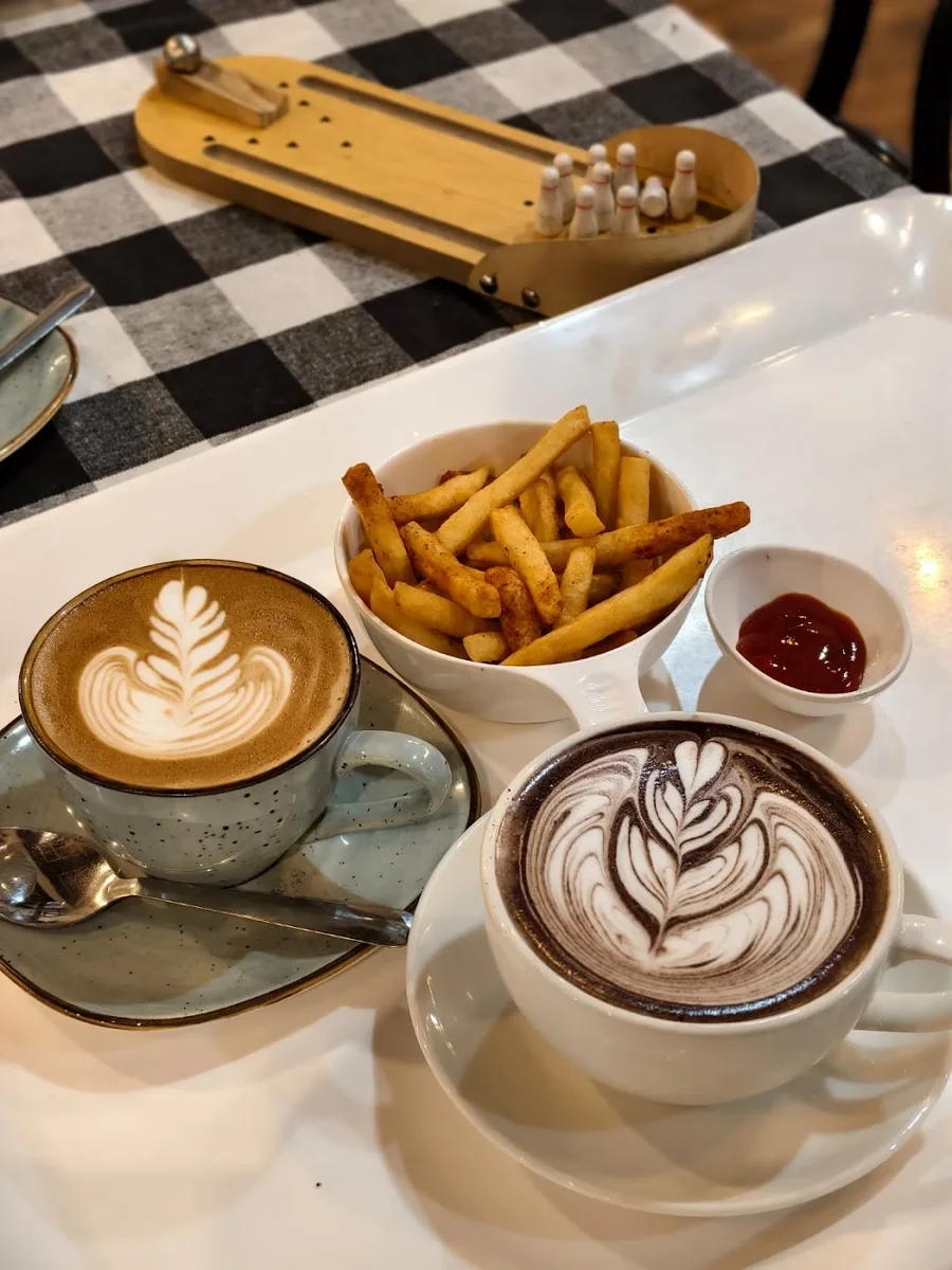Sailo Cafe - photo 3