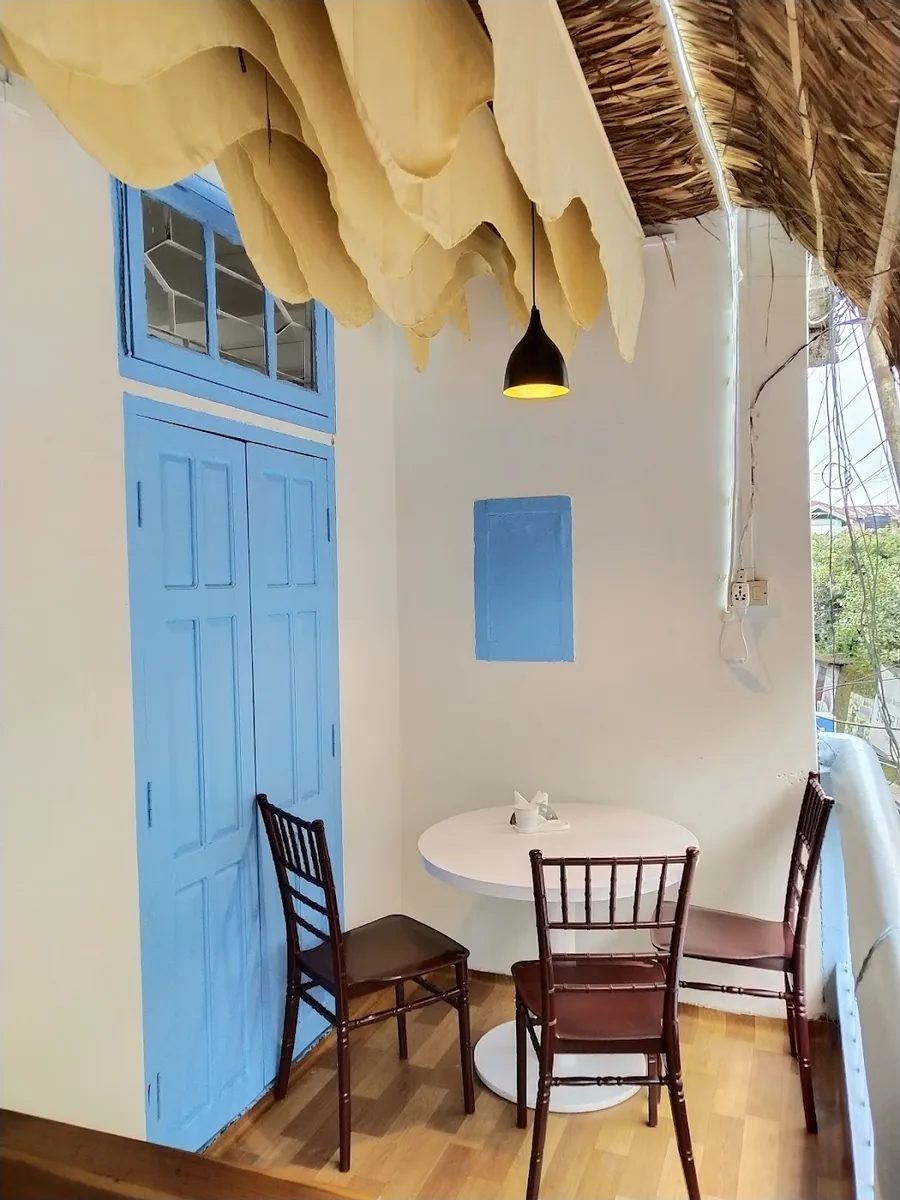 Aizawl Cafe and Restaurant - photo 3