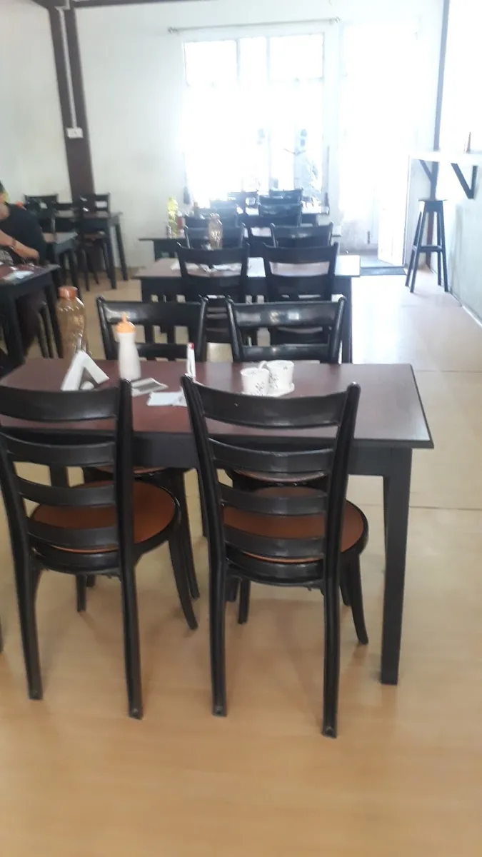Arpee Restaurant - photo 3