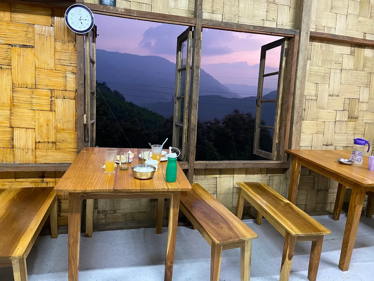 Run mawi Restaurant Serchhip - photo 2