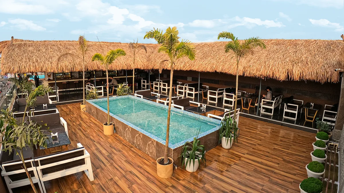 Sky Lounge - photo 3