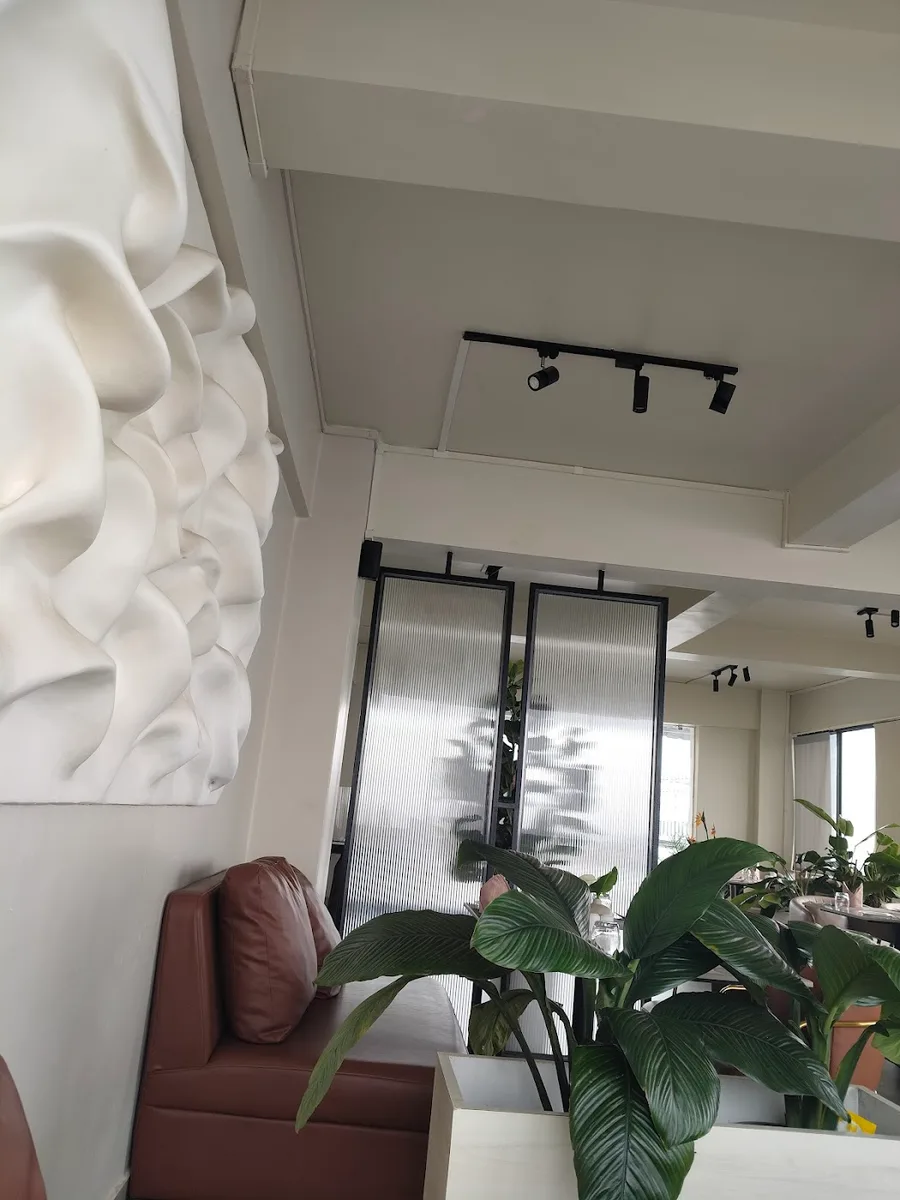 The Horizon, A World Cuisine Restaurant - photo 3