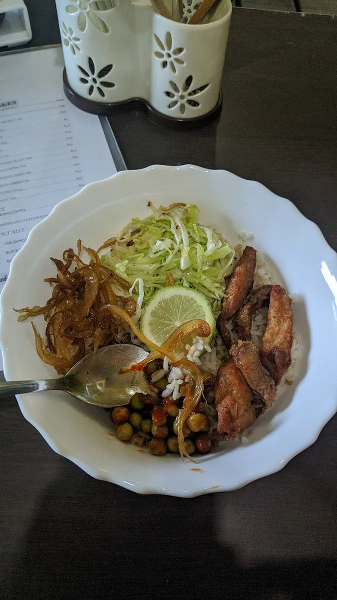 BEAMS CAFE - photo 3