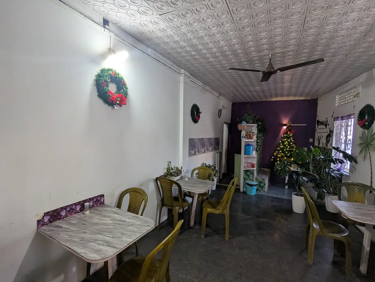 Feed Inn Restaurant - photo 2