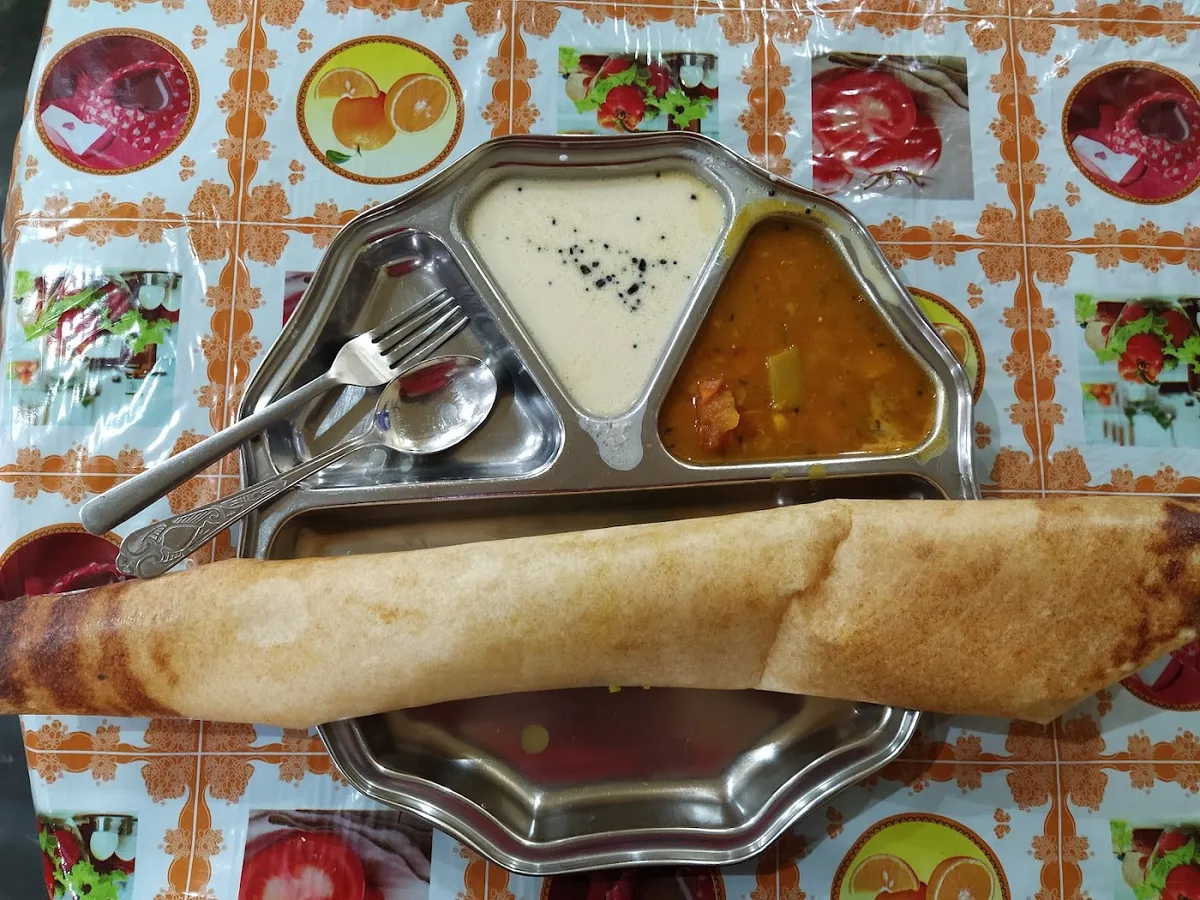 Rajasthan Restaurant With Lodging - photo 3