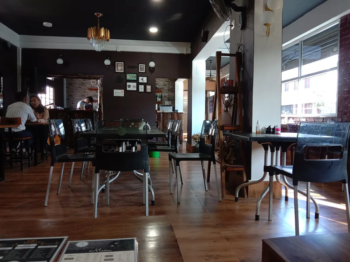 Hoyang Restaurant cum Coffee House in Mon, Nagaland