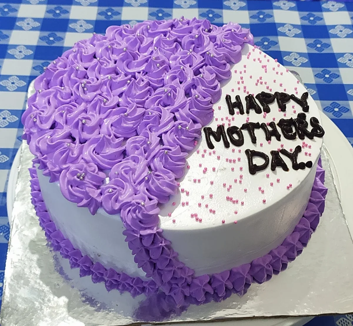 QUEEN CAKES MON - photo 2