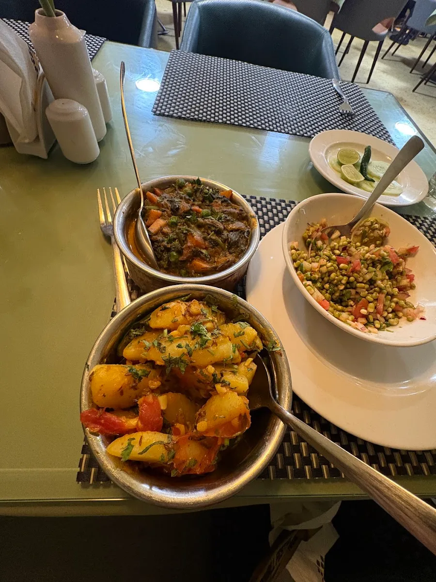 Grains Pure Veg by Udaan Keepsa, Gangtok - photo 2
