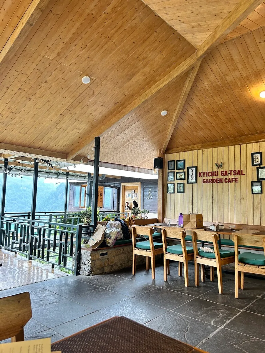 KYICHU GA-TSAL - Gangtok