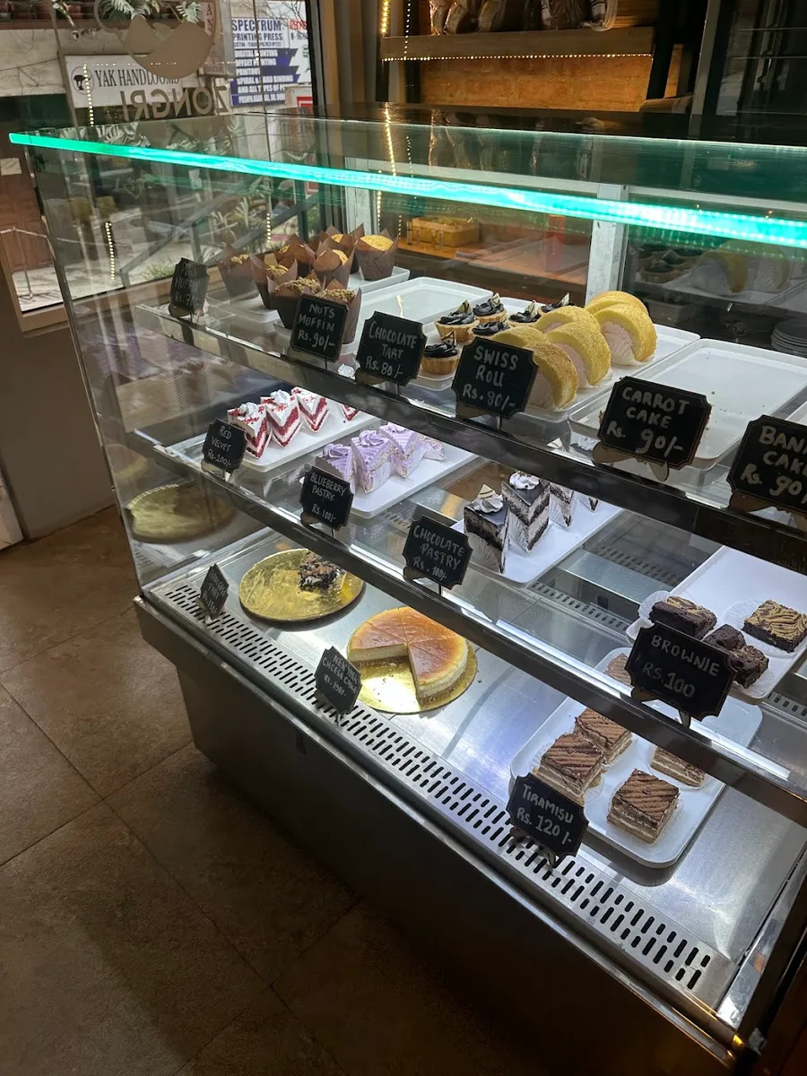 Zongri Bakery and Cafe - photo 3