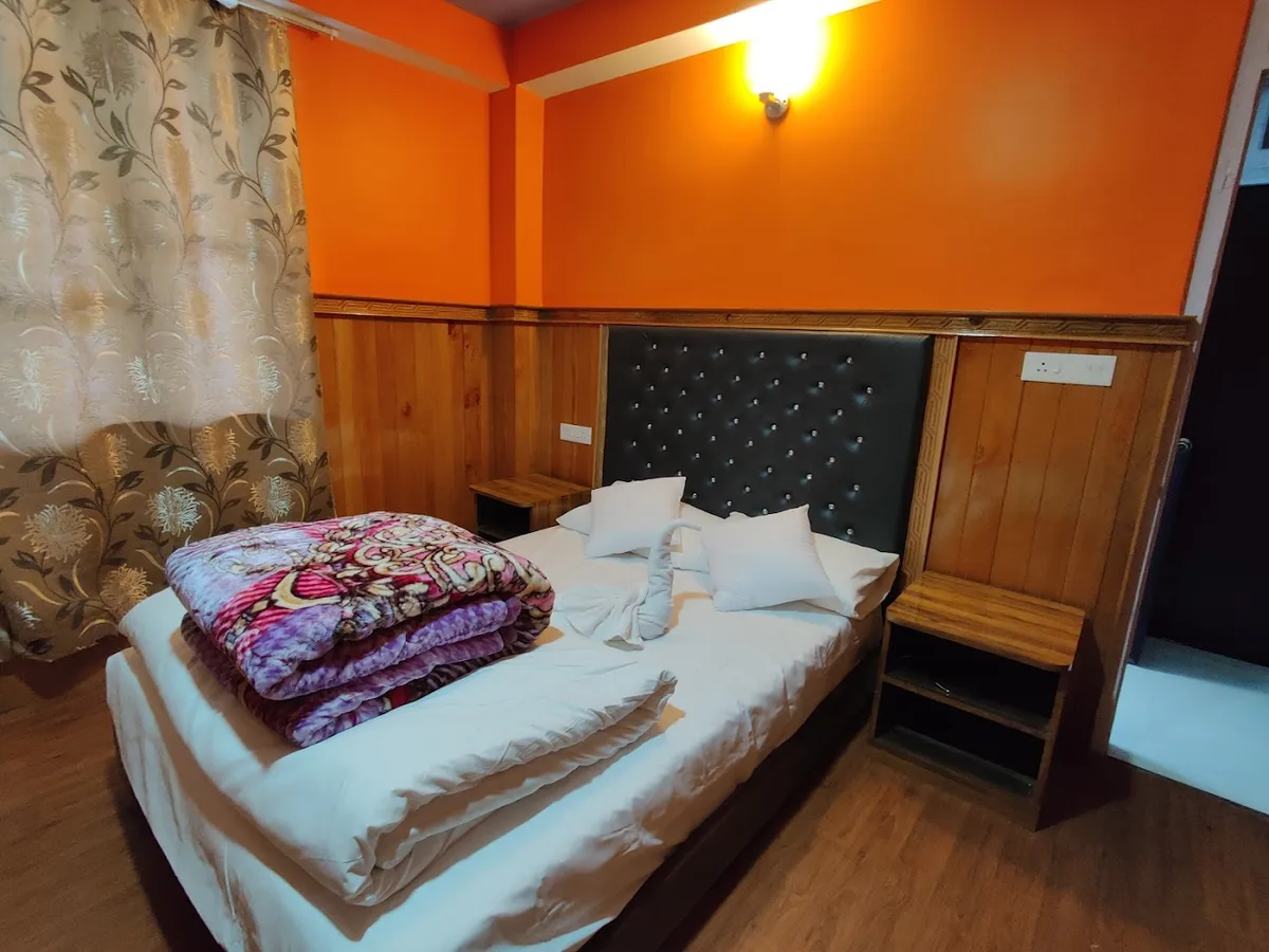 Hotel kunzang lachen - photo 2