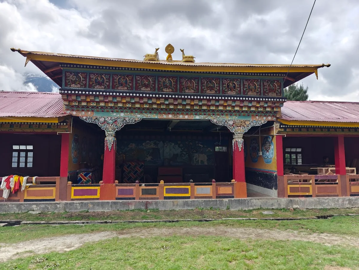 Lachen Monastery - photo 2