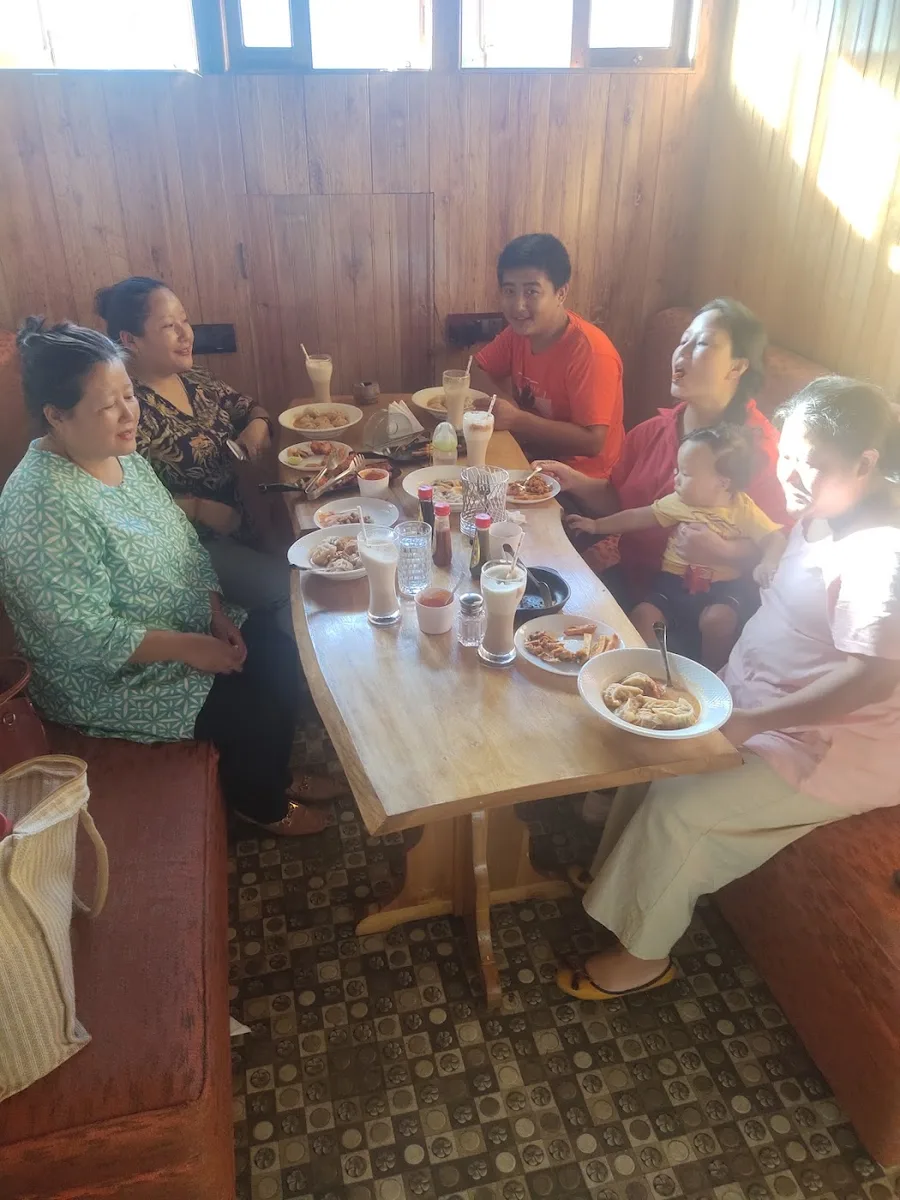 Thap Tsang Local cuisine Mangan - Lachung