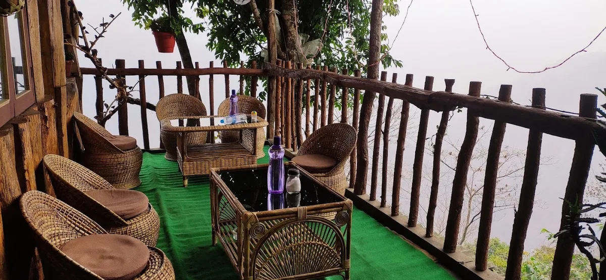 SUMI TREE HOUSE - Pelling
