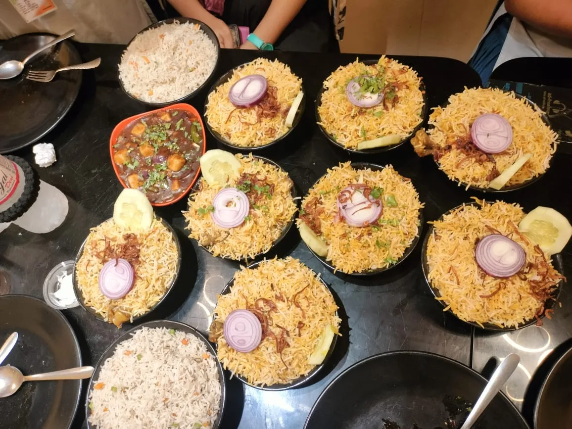 Devi Fast Food & Restaurant - photo 3