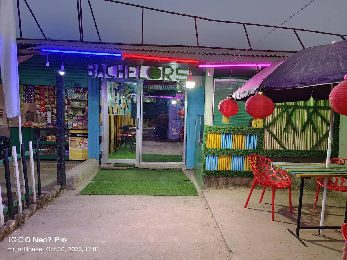 BACHELORS CAFE & RESTURANT - Neermahal