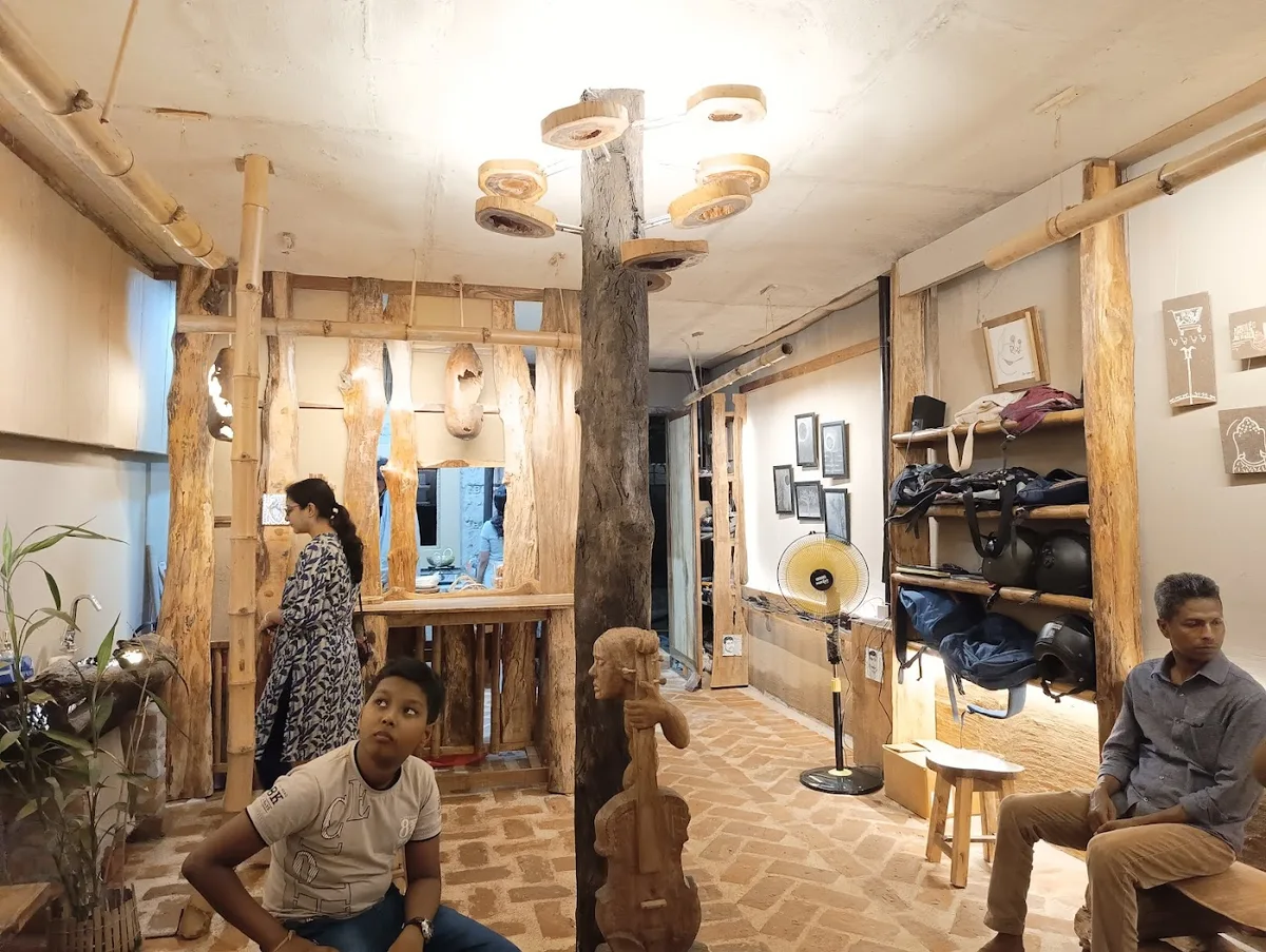 Chhaya studio and cafe - Neermahal