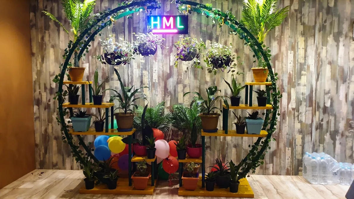 HML Roof Top Restaurant - photo 3