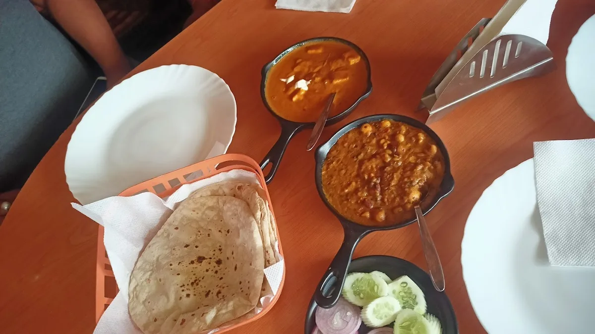Meet N Eat Dhaba - photo 2
