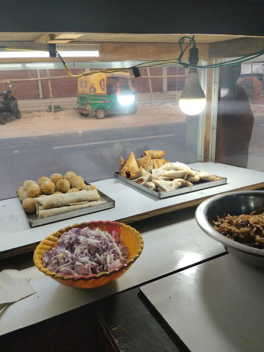 Raju tiffin house - Neermahal