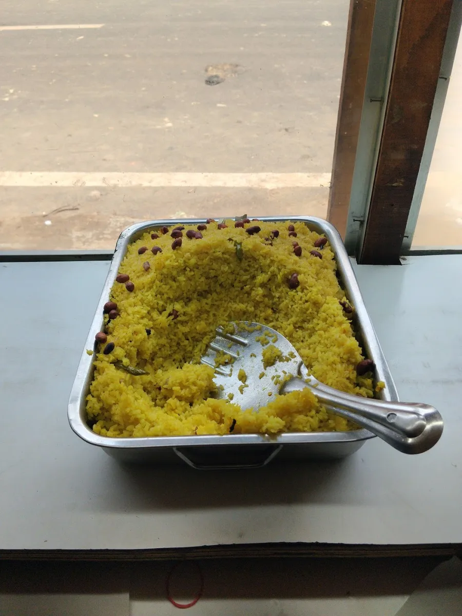 Raju tiffin house - photo 2