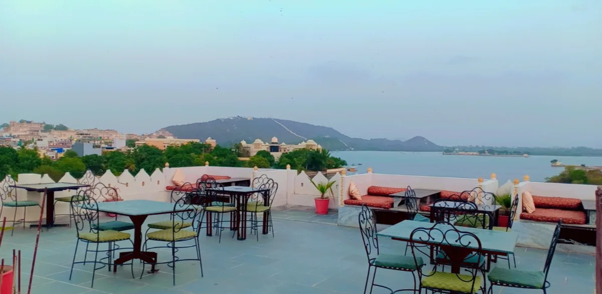Sargam Restaurant - Old City Rooftop Restaurant | Lake View Restaurants in Udaipur - Udaipur