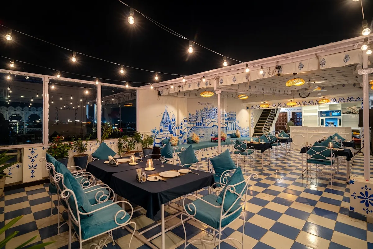 UPRI MANZIL ROOFTOP RESTAURANT BY STORICA STAYS - Udaipur