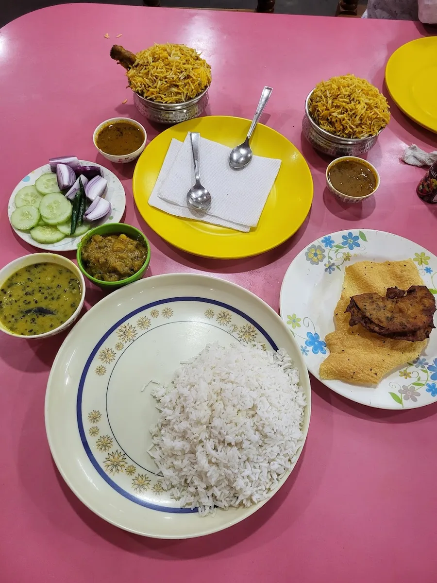 paradise dhaba & restaurant - photo 2