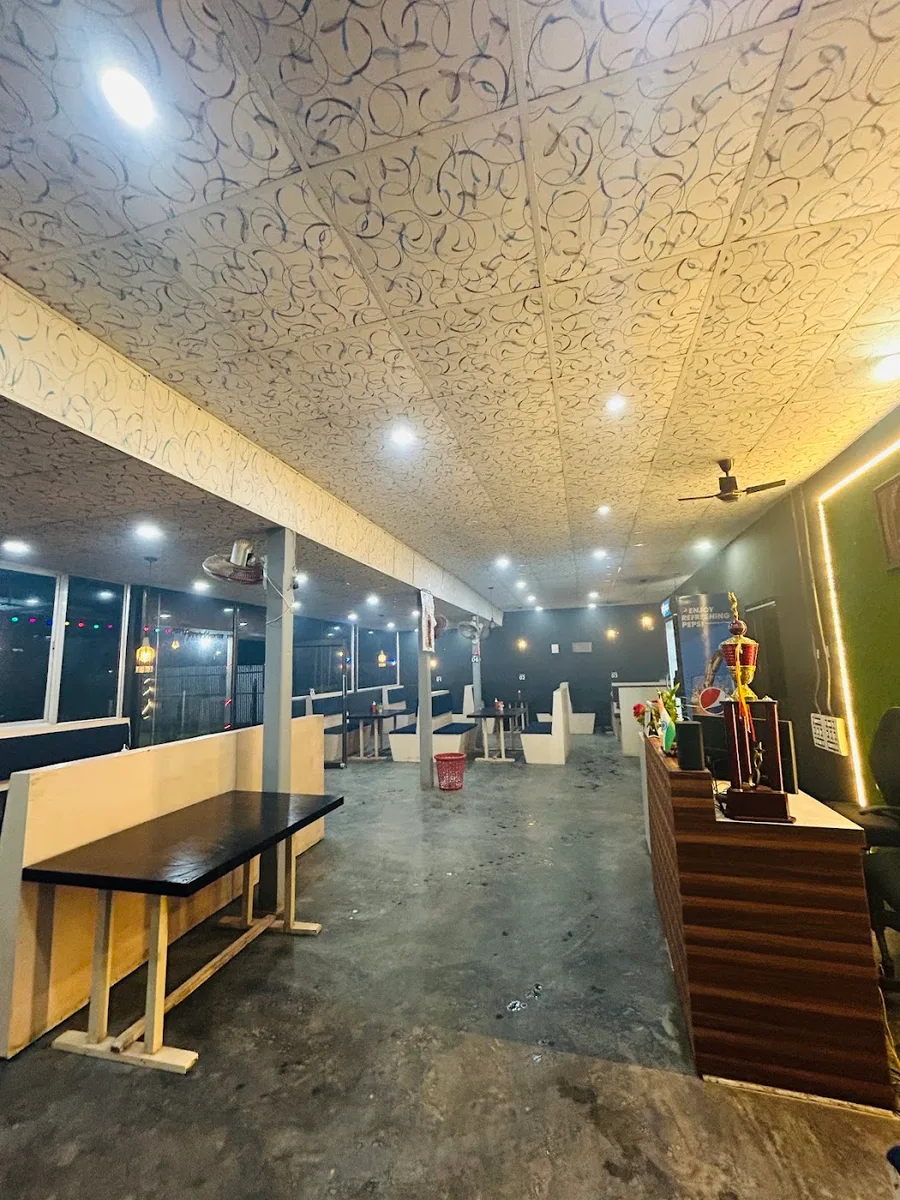 Taj garden dhaba cum restaurant - photo 3